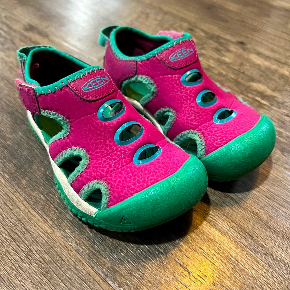 Girls Keen Sandals